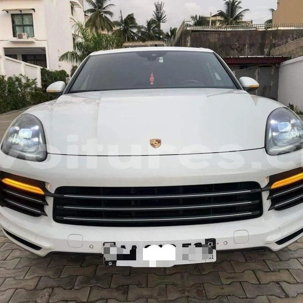 Big with watermark porsche cayenne ivory coast aboisso 64768