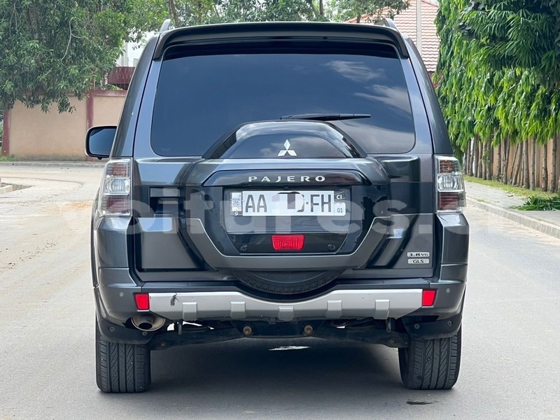 Big with watermark mitsubishi pajero abidjan abidjan 64934