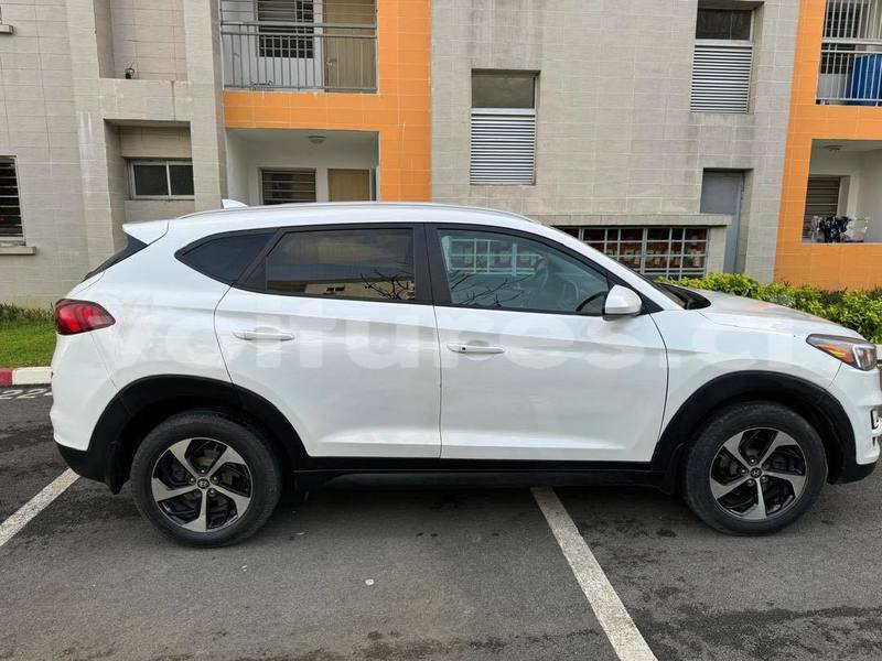 Big with watermark hyundai tucson ivory coast aboisso 65234