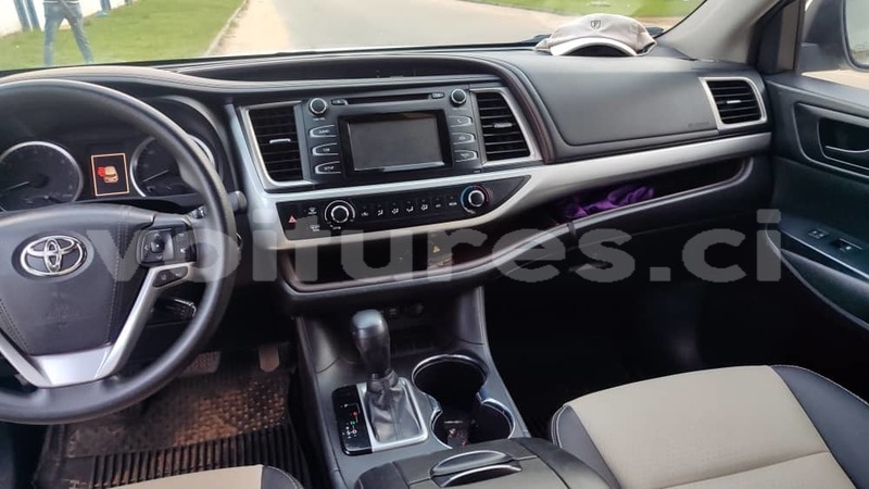 Big with watermark toyota highlander abidjan abidjan 65300