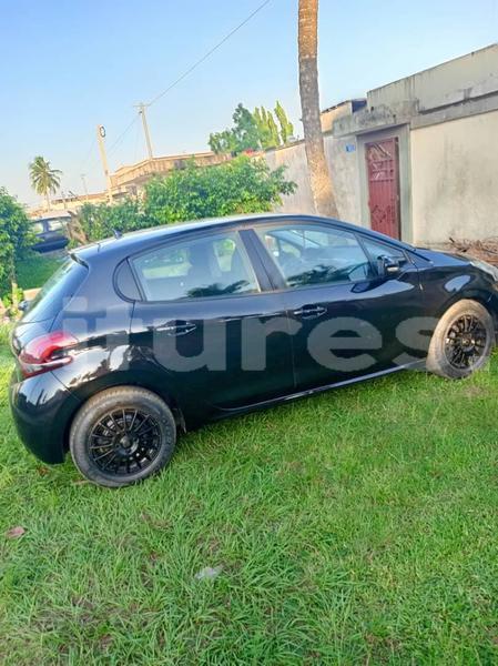 Big with watermark peugeot 208 abidjan abidjan 65938