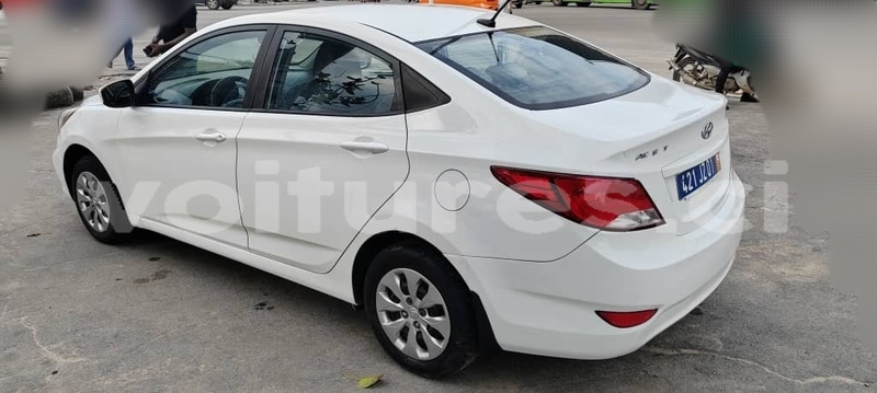 Big with watermark hyundai accent abidjan abidjan 66071