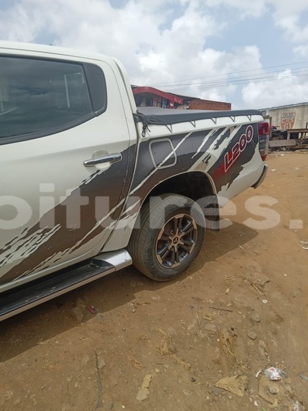 Big with watermark mitsubishi l200 abidjan abidjan 66194