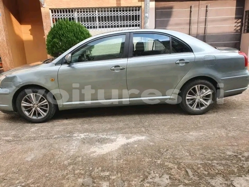 Big with watermark toyota avensis abidjan abidjan 66220