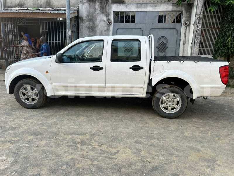 Big with watermark isuzu d max abidjan abidjan 66403