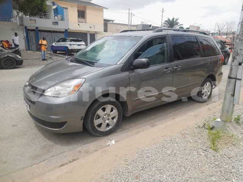 Big with watermark toyota sienna abidjan abidjan 66419