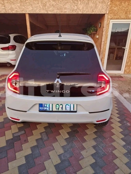 Big with watermark renault twingo ivory coast aboisso 66488