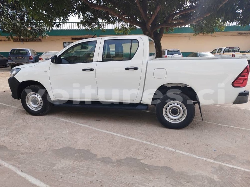 Big with watermark toyota hilux abidjan abidjan 66530