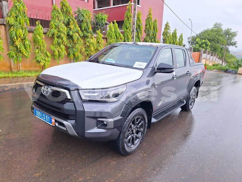 Big with watermark toyota hilux abidjan abidjan 67041