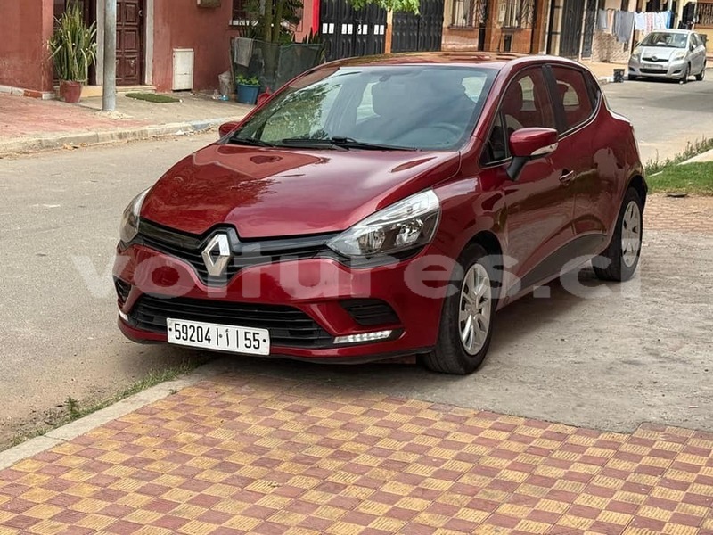 Big with watermark renault clio ivory coast aboisso 67063