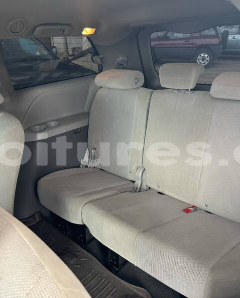 Big with watermark toyota sienna ivory coast aboisso 67100