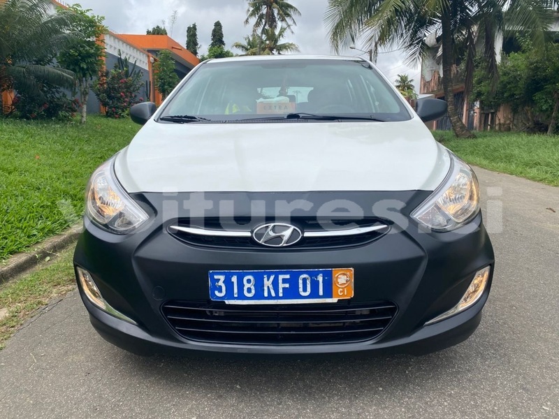 Big with watermark hyundai accent abidjan abidjan 67175