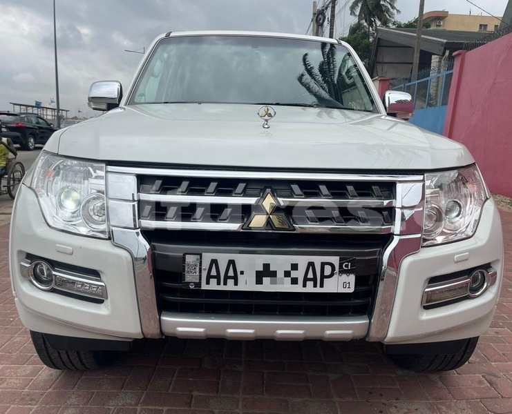 Big with watermark mitsubishi pajero abidjan abidjan 67192