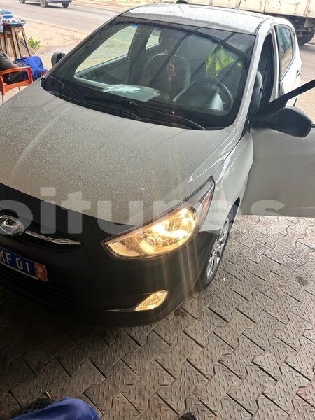 Big with watermark hyundai accent abidjan abidjan 67423