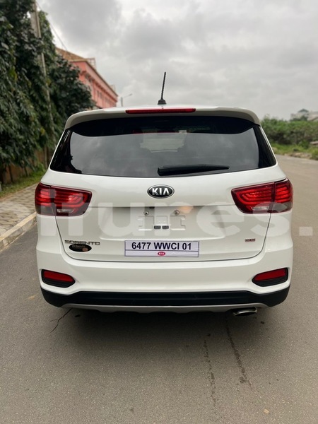 Big with watermark kia sorento abidjan abidjan 67438