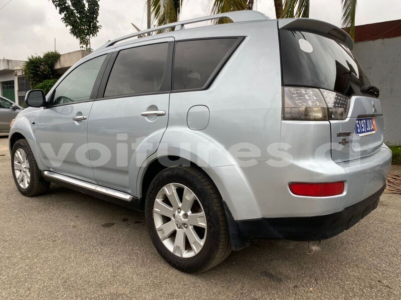 Big with watermark mitsubishi outlander abidjan abidjan 68021