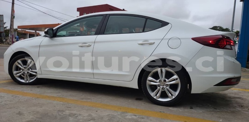 Big with watermark hyundai elantra abidjan abidjan 68025