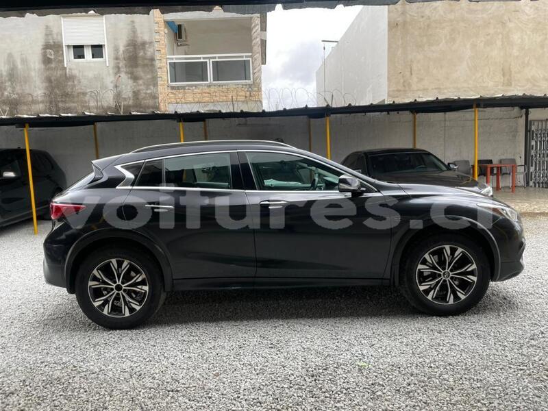 Big with watermark infiniti qx30 abidjan abidjan 68054