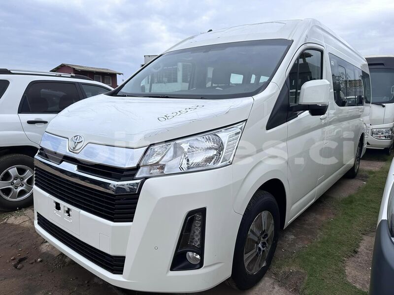 Big with watermark toyota hiace ivory coast aboisso 68289