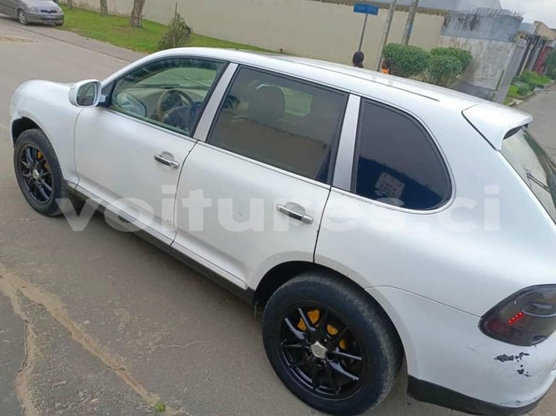 Big with watermark porsche cayenne abidjan abidjan 68324