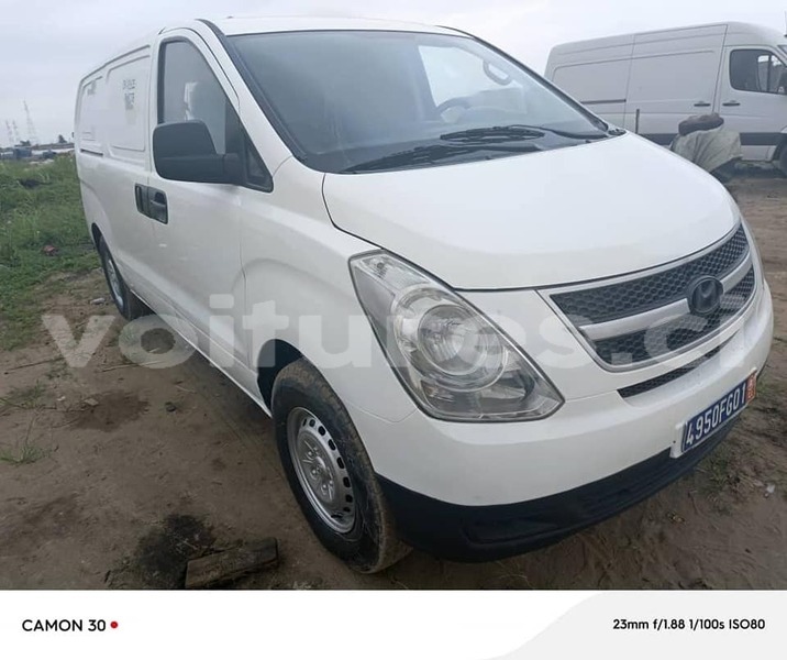 Big with watermark hyundai h1 abidjan abidjan 68332