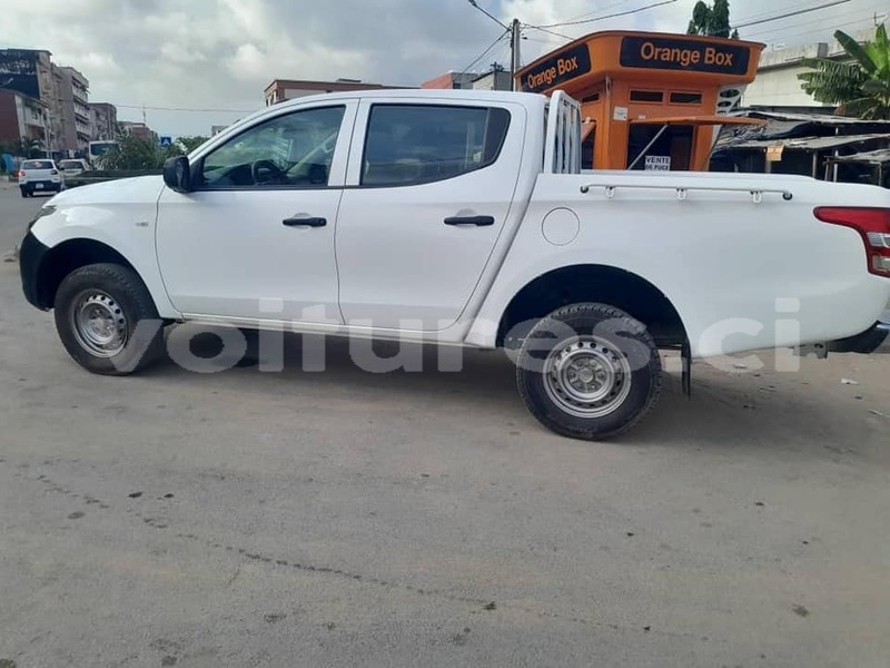 Big with watermark mitsubishi l200 abidjan abidjan 68337