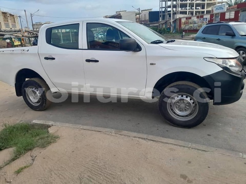 Big with watermark mitsubishi l200 abidjan abidjan 68337