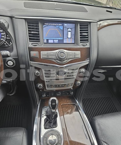 Big with watermark infiniti qx80 abidjan abidjan 68487