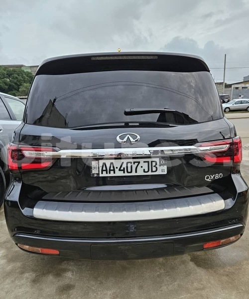 Big with watermark infiniti qx80 abidjan abidjan 68487