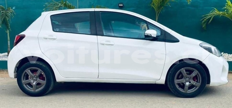 Big with watermark toyota yaris abidjan abidjan 68521