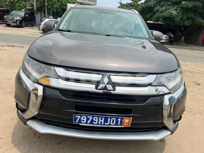 Big with watermark mitsubishi outlander abidjan abidjan 68561