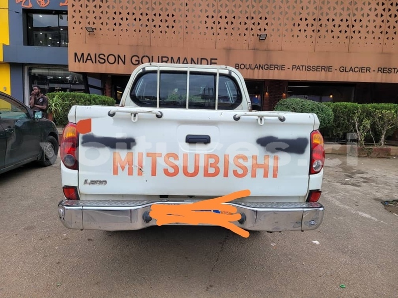 Big with watermark mitsubishi l200 abidjan abidjan 68589