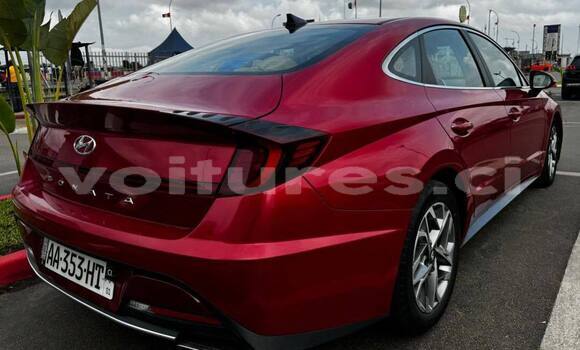 Buy Used Hyundai Sonata Red Car in Aboisso in Ivory Coast Buy Used Hyundai Sonata Red Car in Aboisso in Ivory Coast