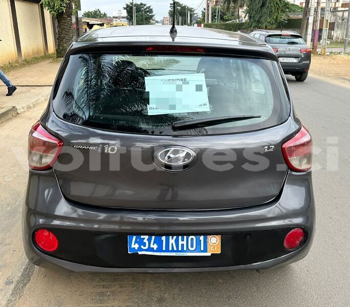 Big with watermark hyundai i10 abidjan abidjan 68741