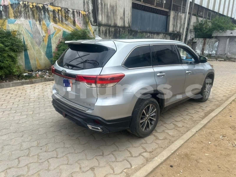 Big with watermark toyota highlander abidjan abidjan 68991