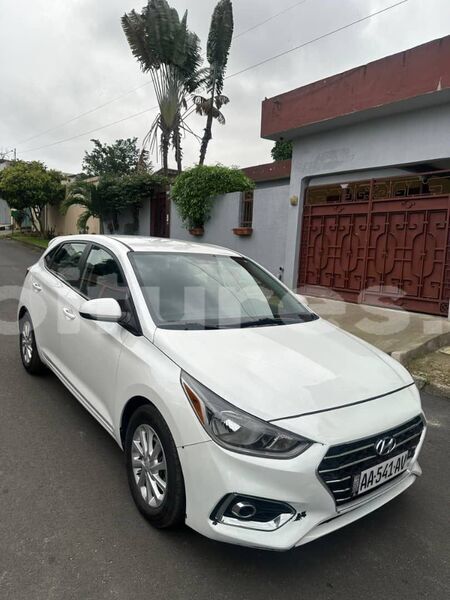 Big with watermark hyundai accent abidjan abidjan 69076