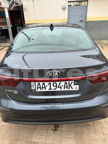 Big with watermark kia forte abidjan abidjan 69084