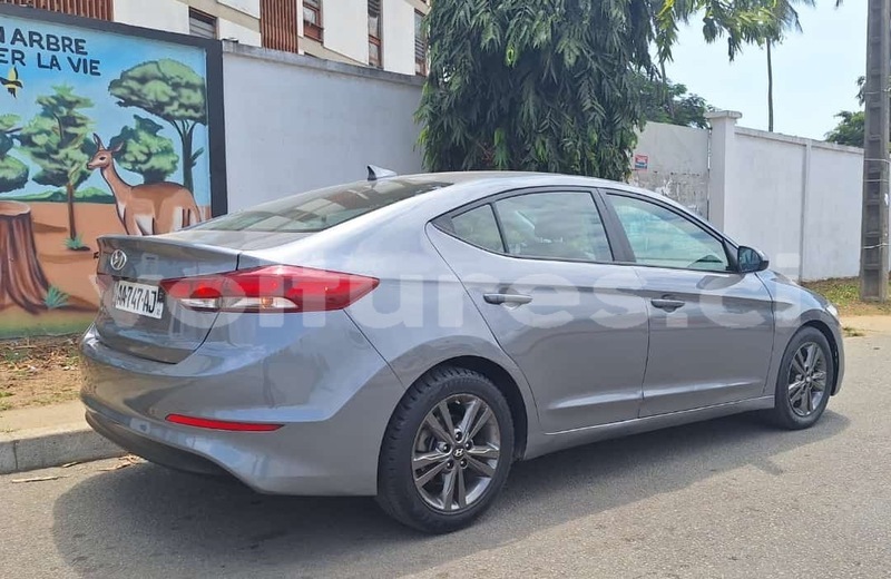 Big with watermark hyundai elantra abidjan abidjan 69103