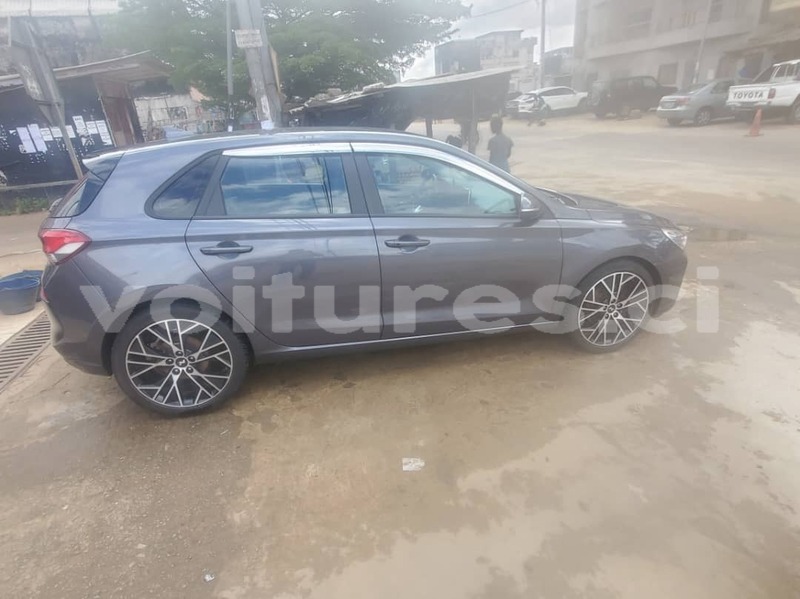 Big with watermark hyundai i30 abidjan abidjan 69159