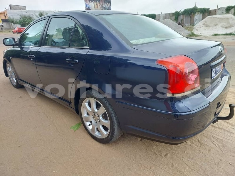 Big with watermark toyota avensis abidjan abidjan 69211