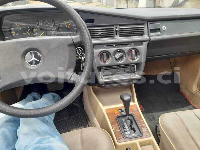 Big with watermark mercedes benz 190 series ivory coast aboisso 69249