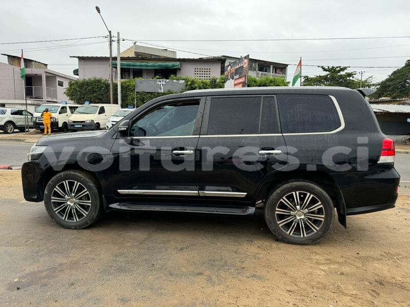 Big with watermark toyota land cruiser abidjan abidjan 69613