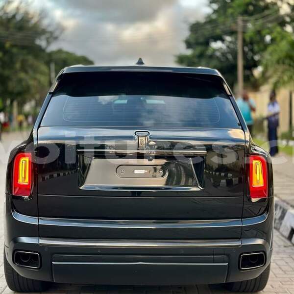 Big with watermark rolls royce cullinan ivory coast aboisso 69665