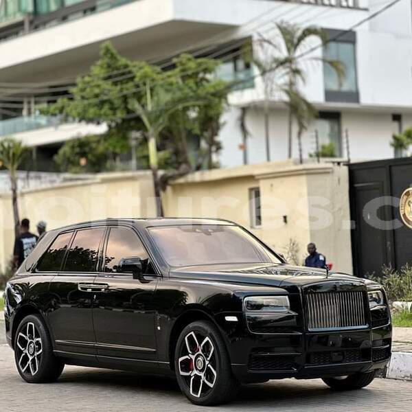 Big with watermark rolls royce cullinan ivory coast aboisso 69665