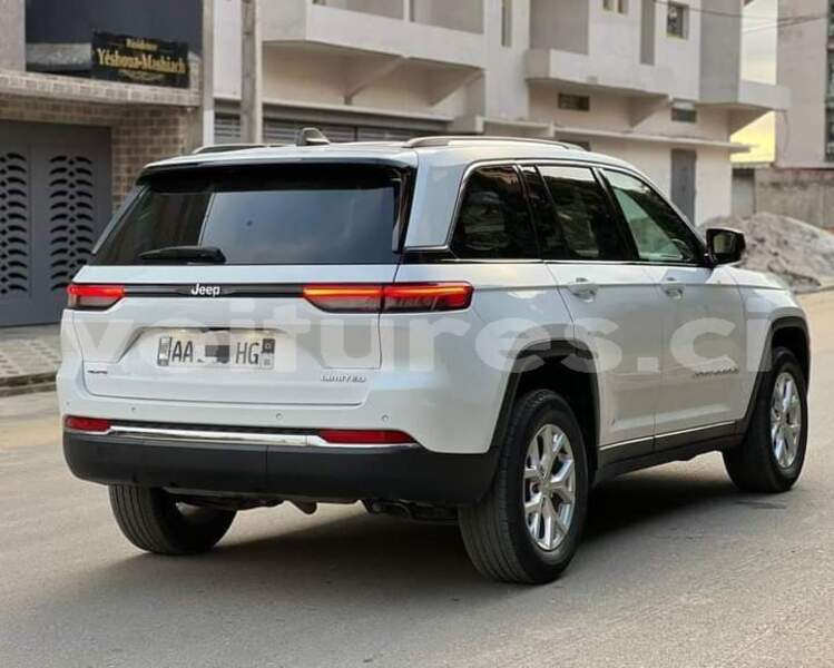 Big with watermark jeep grand cherokee ivory coast aboisso 69705