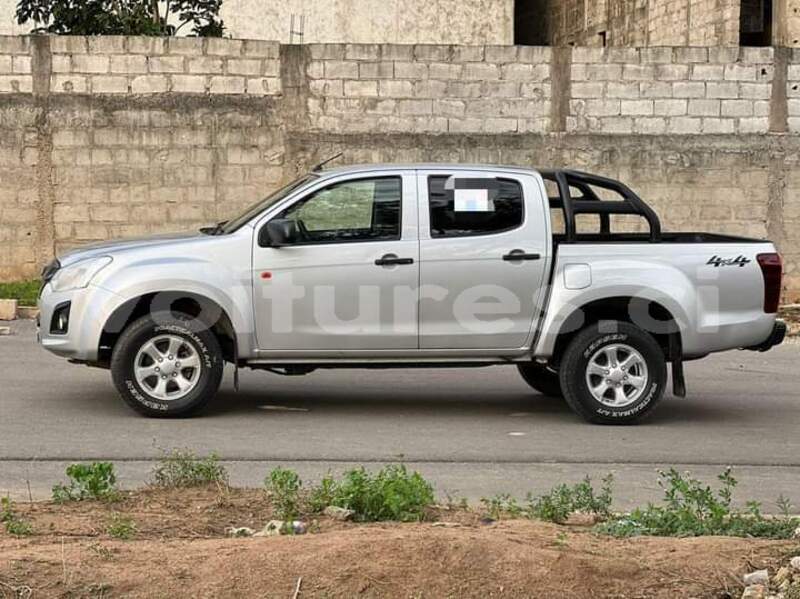 Big with watermark isuzu d max ivory coast aboisso 69770