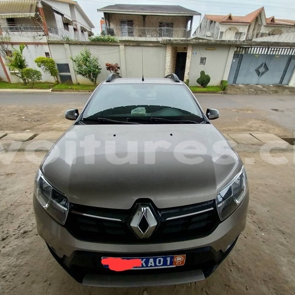 Big with watermark renault sandero abidjan abidjan 69780