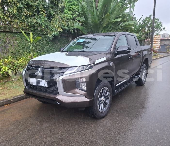 Big with watermark mitsubishi l200 abidjan abidjan 69784