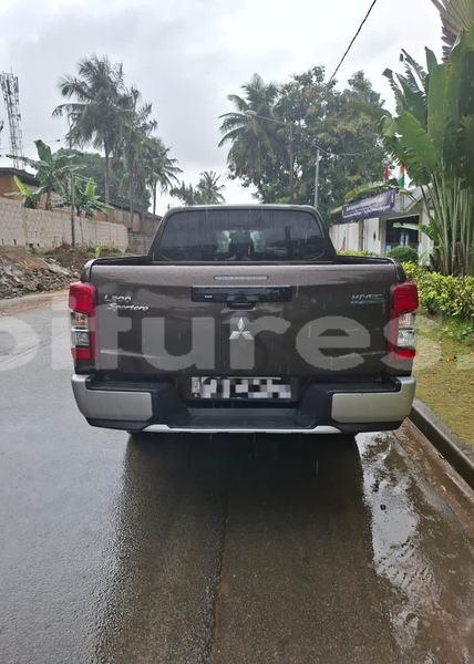 Big with watermark mitsubishi l200 abidjan abidjan 69784