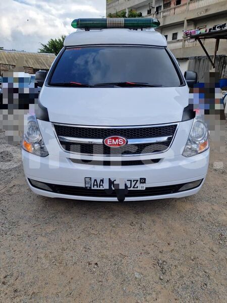 Big with watermark hyundai h1 abidjan abidjan 69842